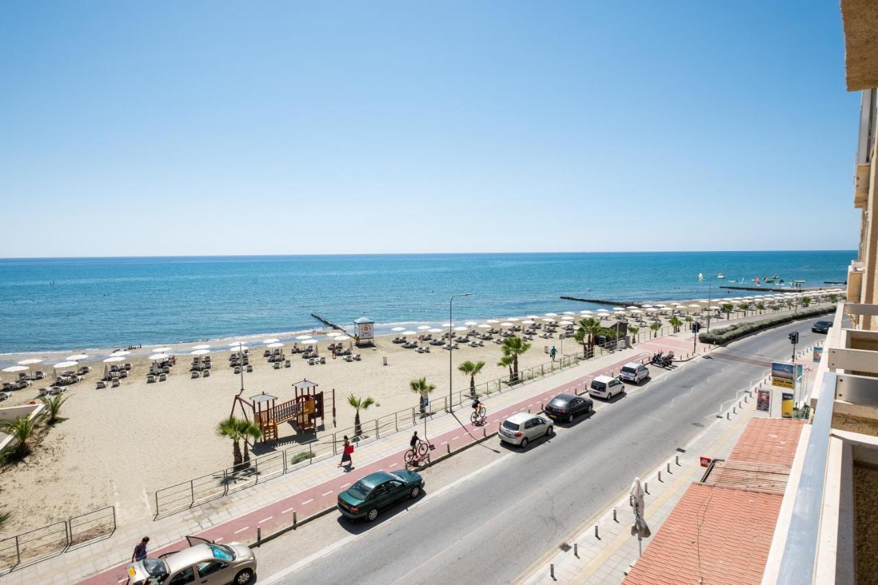 Apollon Sea View Beachfront Ap 302 Larnaca Buitenkant foto